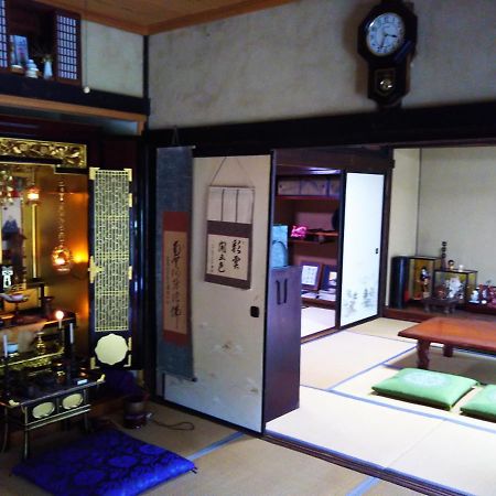 ゲストハウス「古民家の宿梨本軒」 高山村 エクステリア 写真