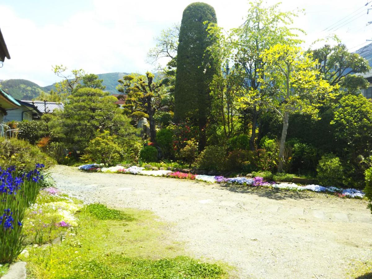 ゲストハウス「古民家の宿梨本軒」 高山村 エクステリア 写真